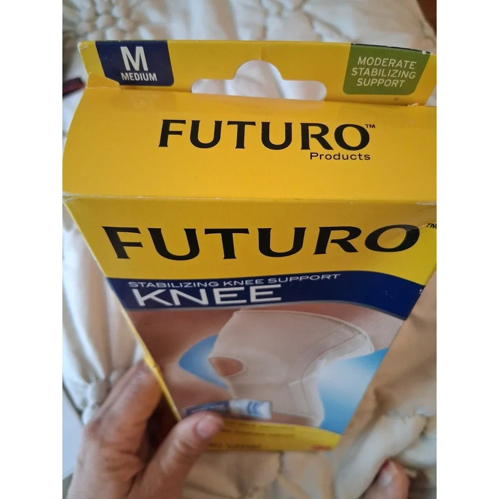 Futuro Stabilizing Knee Brace Dual Side Stabilizers  Size Medium 17-19.5 In.